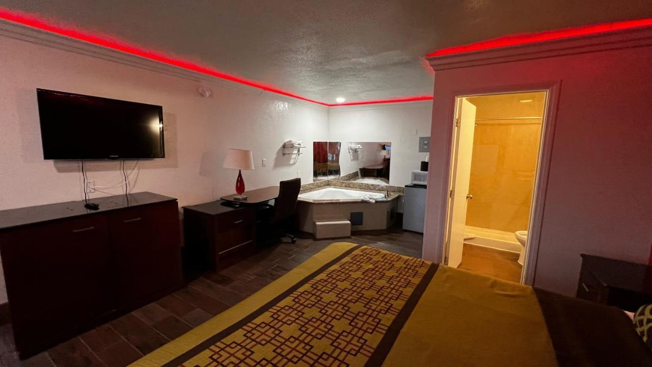 اورانج New American Inn & Suites المظهر الخارجي الصورة
